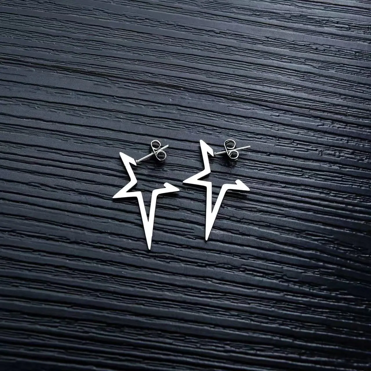 Harajuku Punk Big Star Earring Irregular Hollow Out Alien Metal Pentagram Ear Stud for Women Cool Girl Trend Y2K Jewelry NEW Har