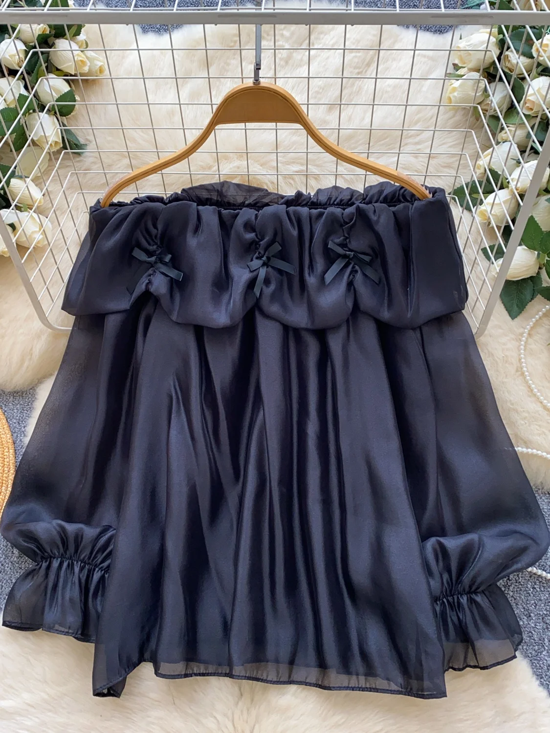 

French Sle Loose Fit Knot One oulder Me irt Women's Autumn Faion Gentle Personali Long Sve Top