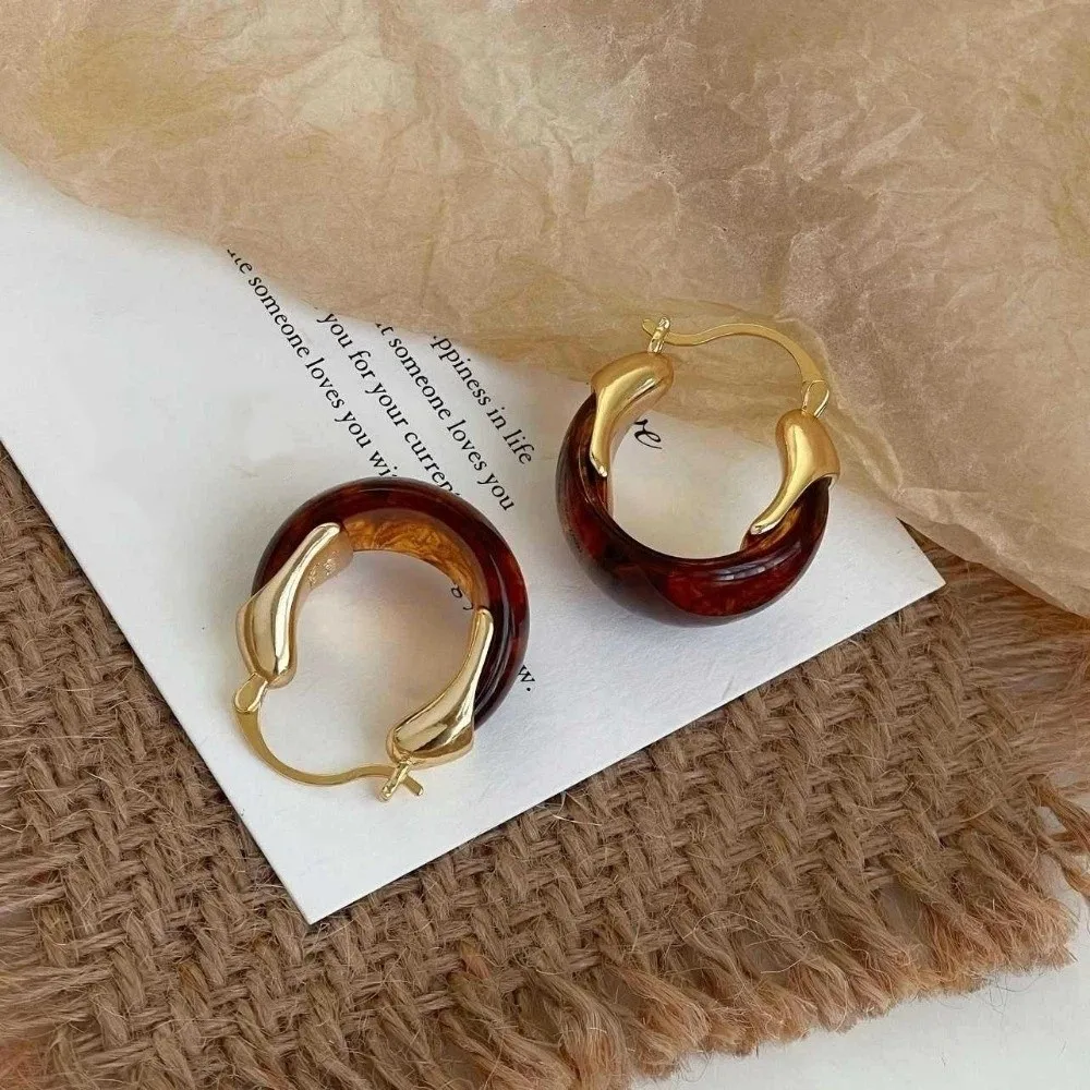 

Pendant Amber Color Earrings Light Luxury Autumn Winter Vintage Women's Earrings Fashion Jewelry Temperament Amber Ear Stud
