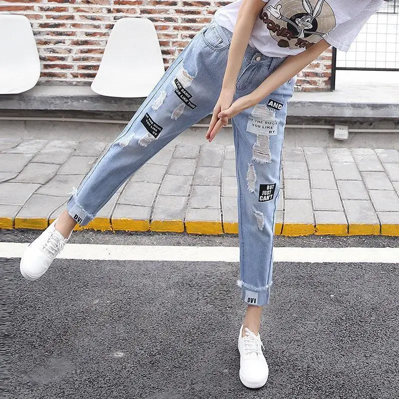 Summer New Ripped Jeans Casual Sportswear Elegant Women\'s Suit Lovely Printed T-shirt Loose Capri Jeans Two-piece Outdoor Suit