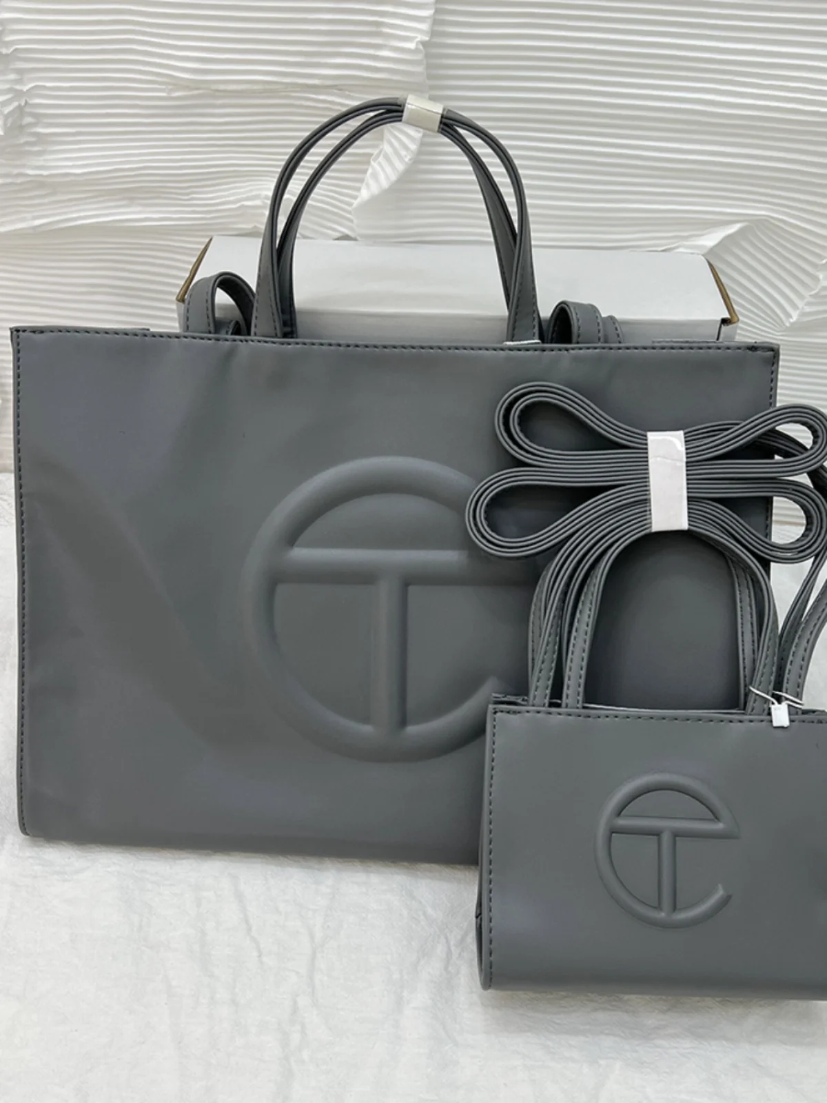

Onnuk Pure Color Crossbody oulder Bag Camera Cuter Bag Tote Bag Sli European Faion Soft Leather Large Size