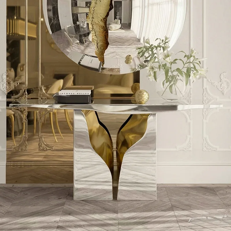 

Italian light luxury artistic sense into the modern villa corridor against the wall living room