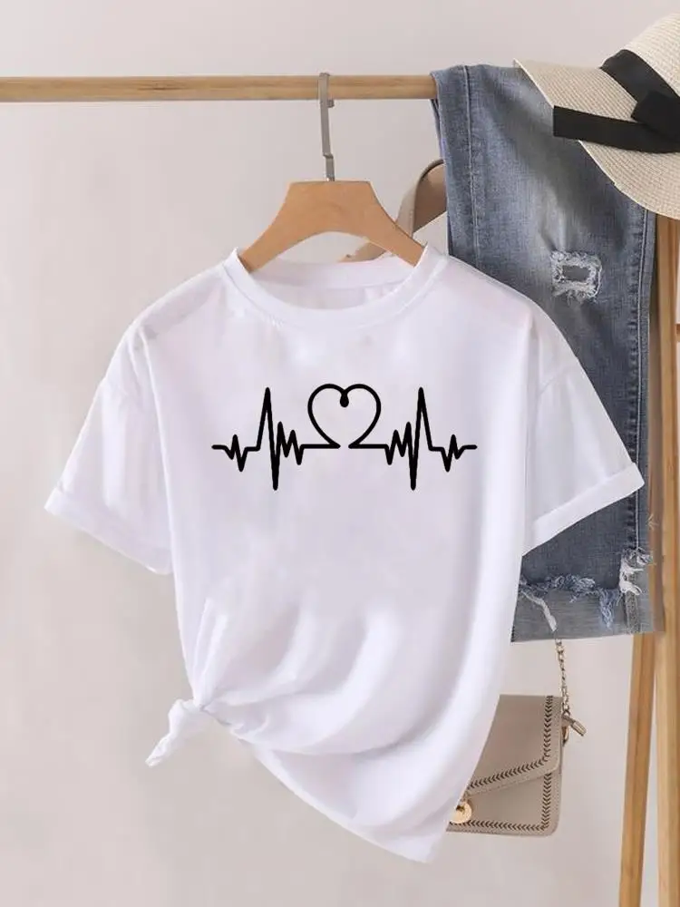 

Love Geometric Lovely Trend Short Sleeve Clothing Fashion Print Women O-neck Clothes Lady Top Female Shirt Tee Graphic T-shirt