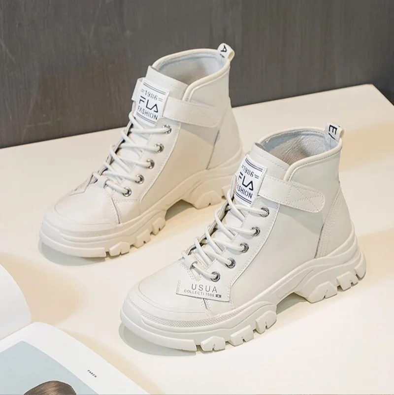 

Женские ботинки из натуральной кожи, размер 35–40, белые ботильоны, толстая обувь в стиле панк, женские мотоциклетные ботинки