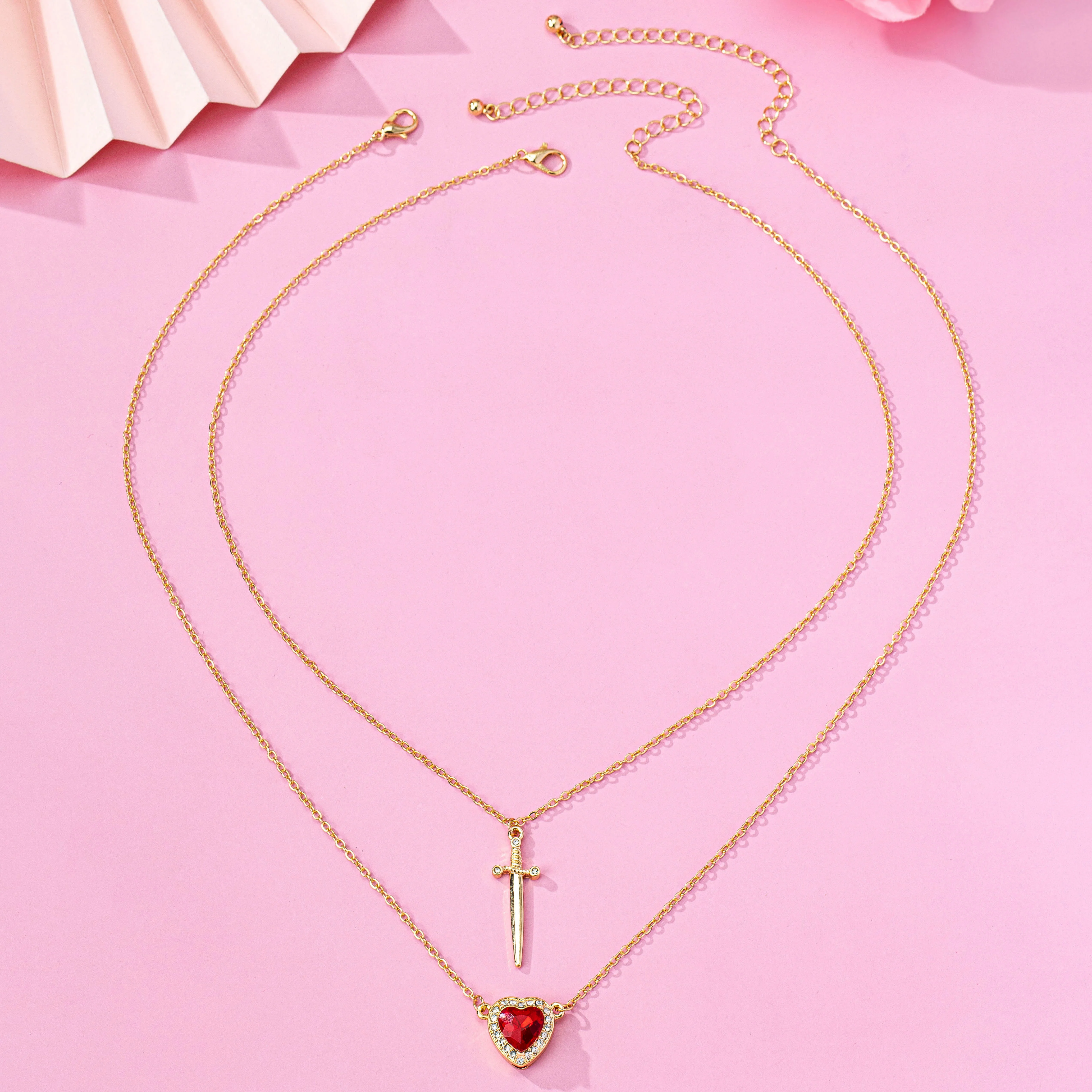 

Fashion Charming European and American Love Style Red Love Dagger Fashion Pendant Layered French Retro Necklace Set Jewelry