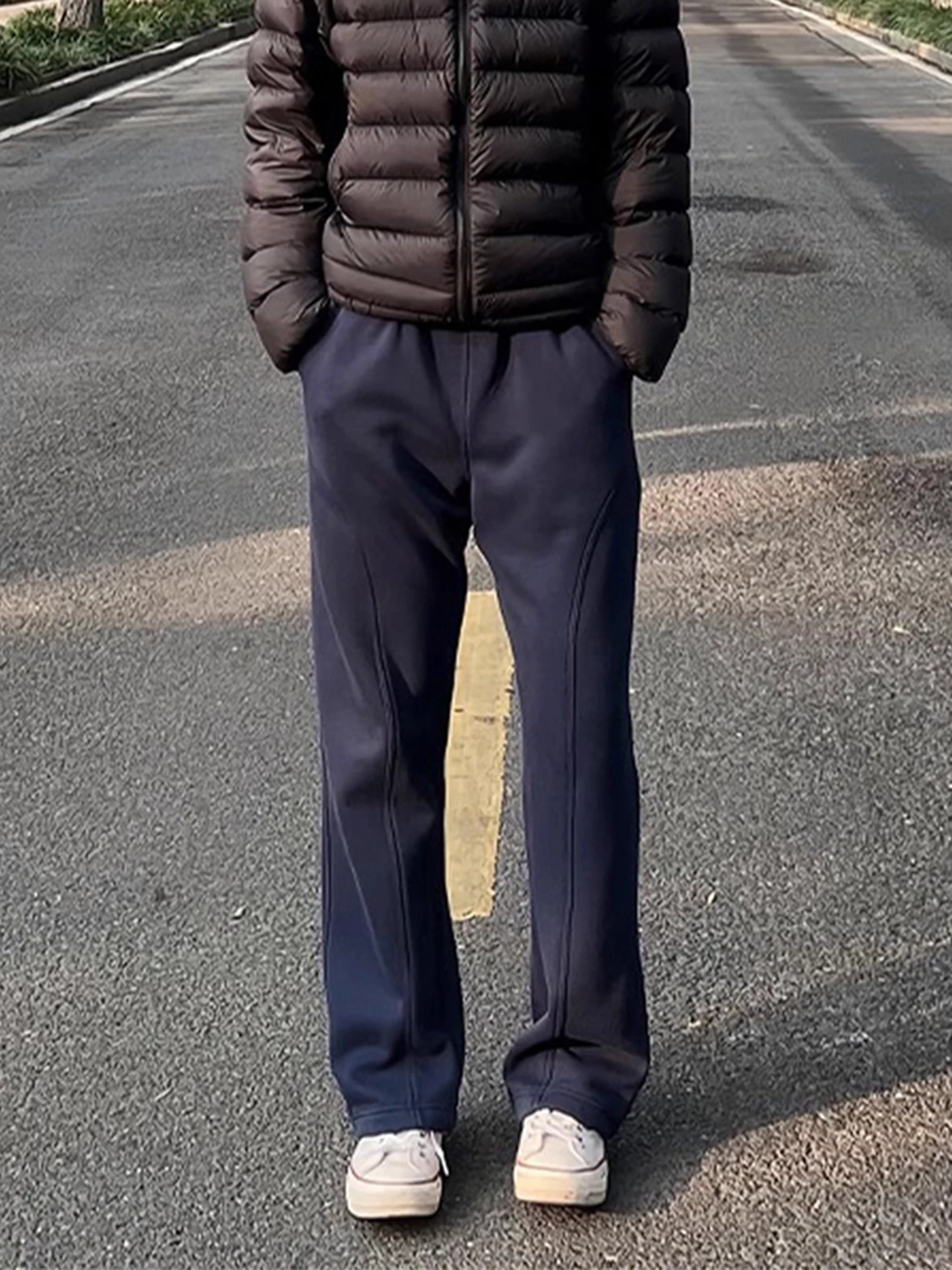 

Мужские зимние спортивные брюки из плотной ткани с флисовой подкладкой, американского кроя, прямые, расклешенные, повседневные, молодежные, модные, с прямыми штанинами