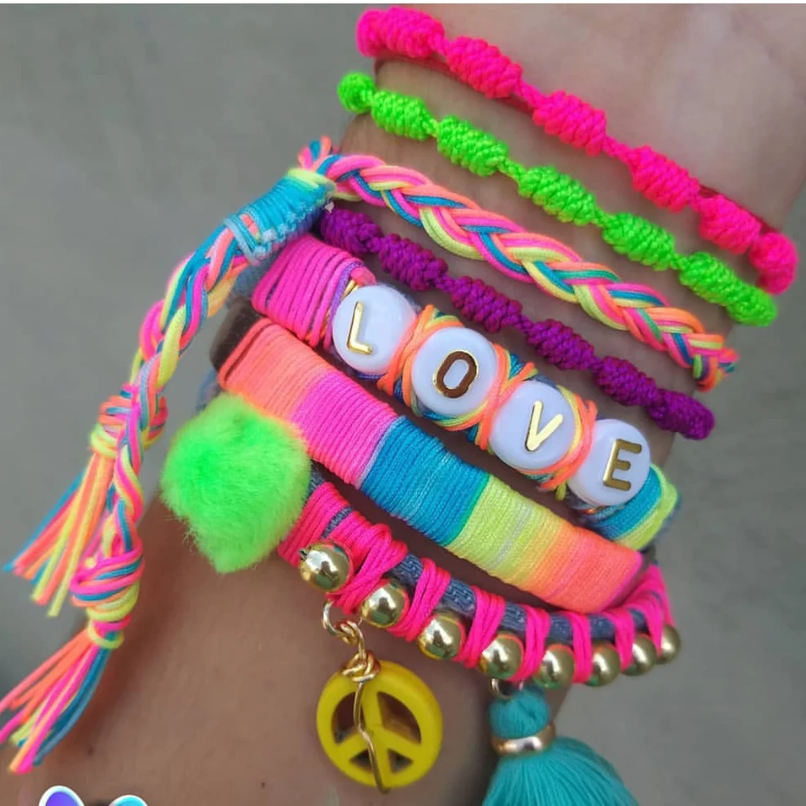 4Pcs/set Trendy Love Letter Charm Shell Bracelets Set Femme Wristband Jewelry Heishi Disc Beads Multilayer Bangle For Women