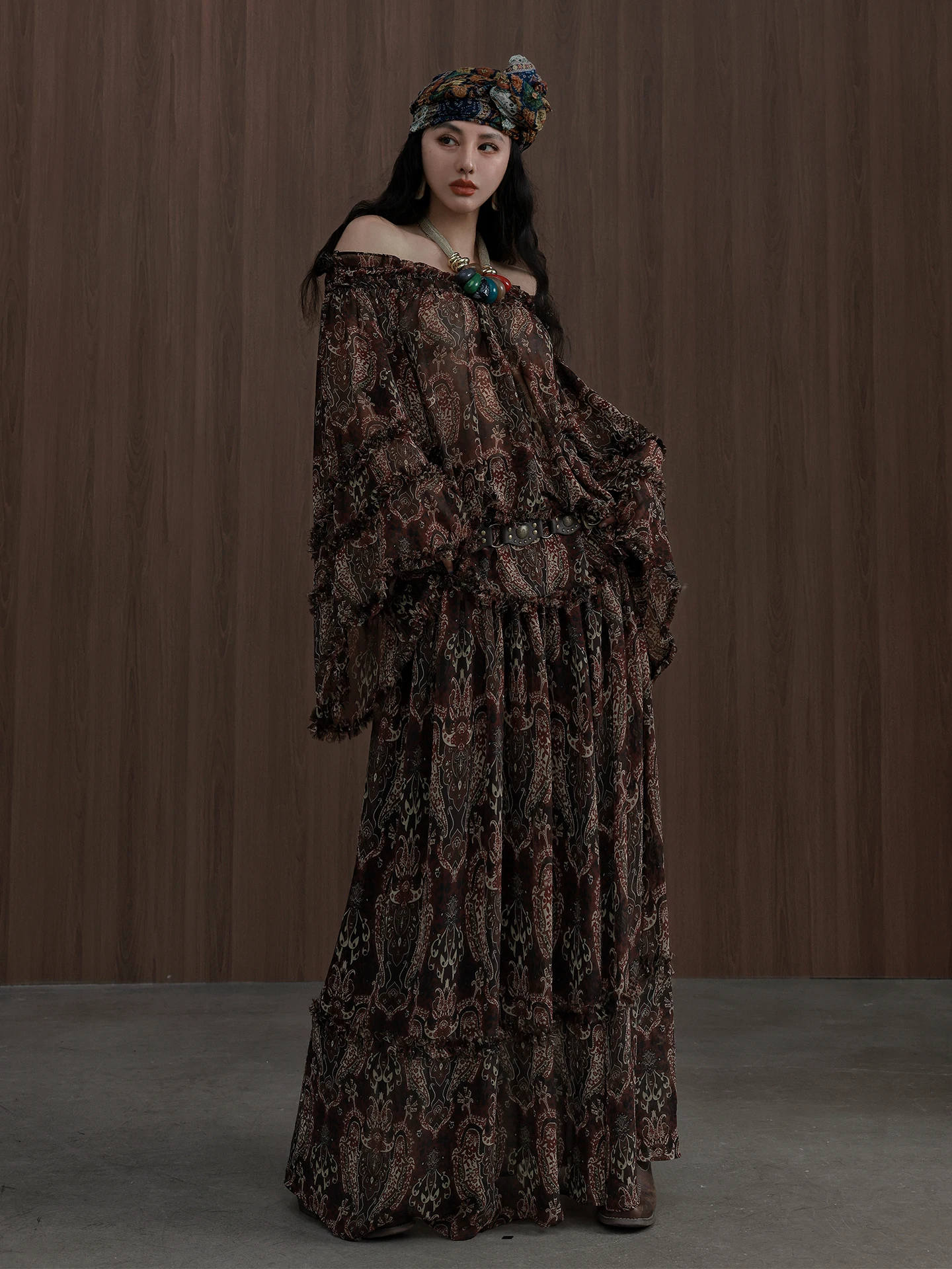 

Retro Totem Chiffon Elastic One-oulder Flared Sve Loose Swing Skirt Vaion Coffee Spring Summer Set Women's Faion