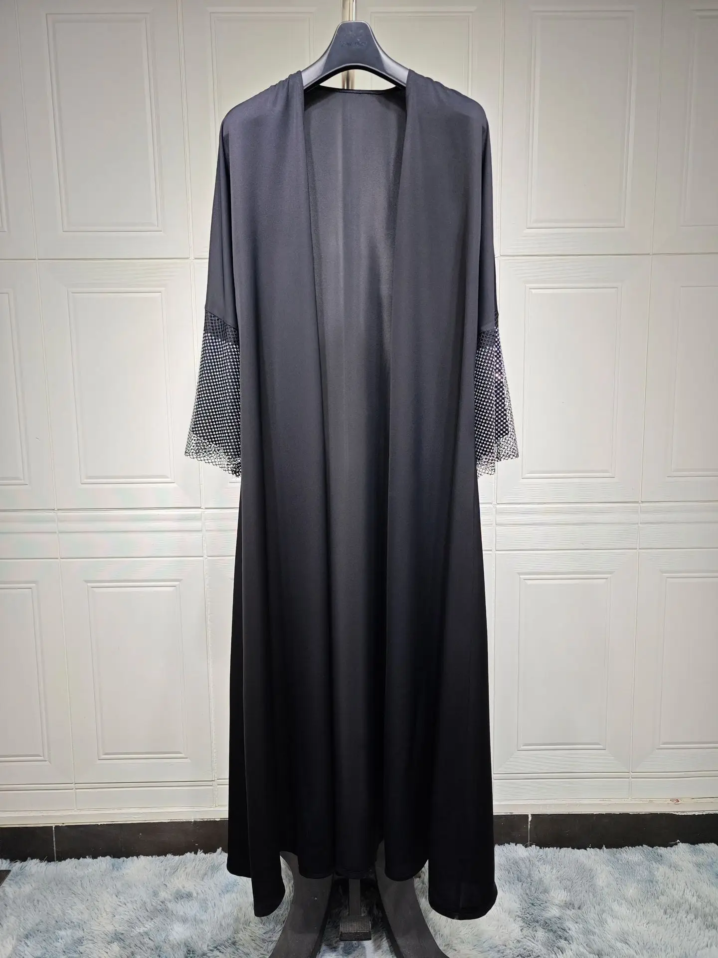 2024 New Muslim Ramadan Eid Black Open Kimono Abaya Elastic Drilling Net Shalwar Kameez Casual Loose Moroccan Gulf Women Robe