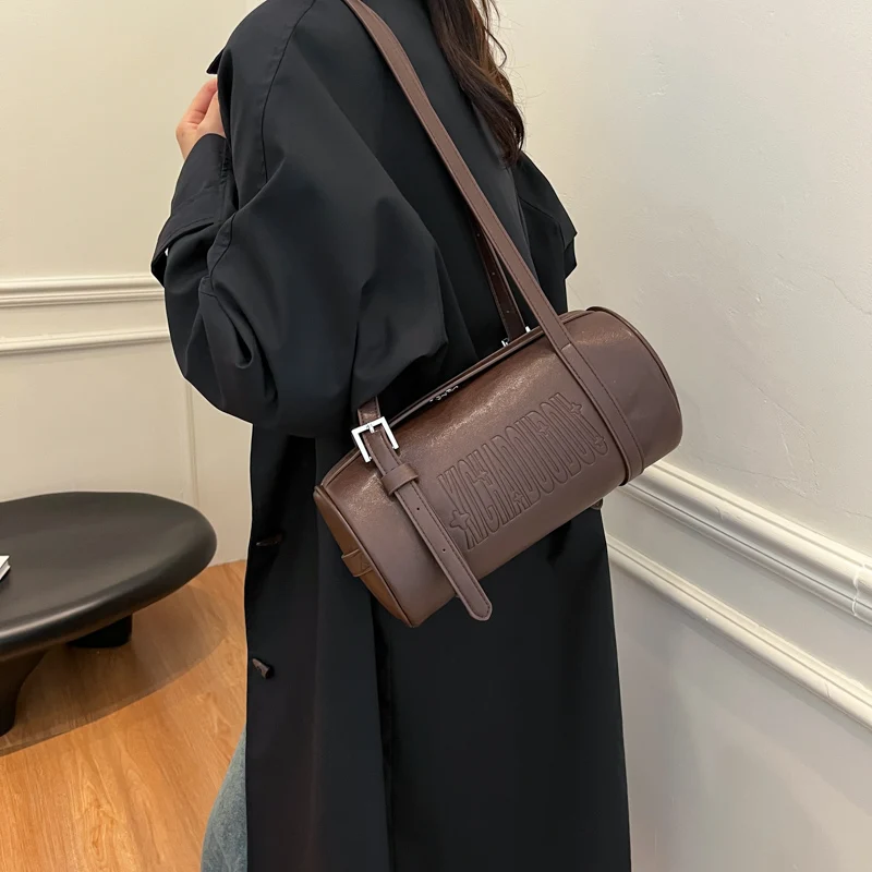Multifunctional Cylinder Shaped Shoulder Bags For Women 2024 Winter Latest Designer Handbags Luxury Cross Body Bag With Pendant