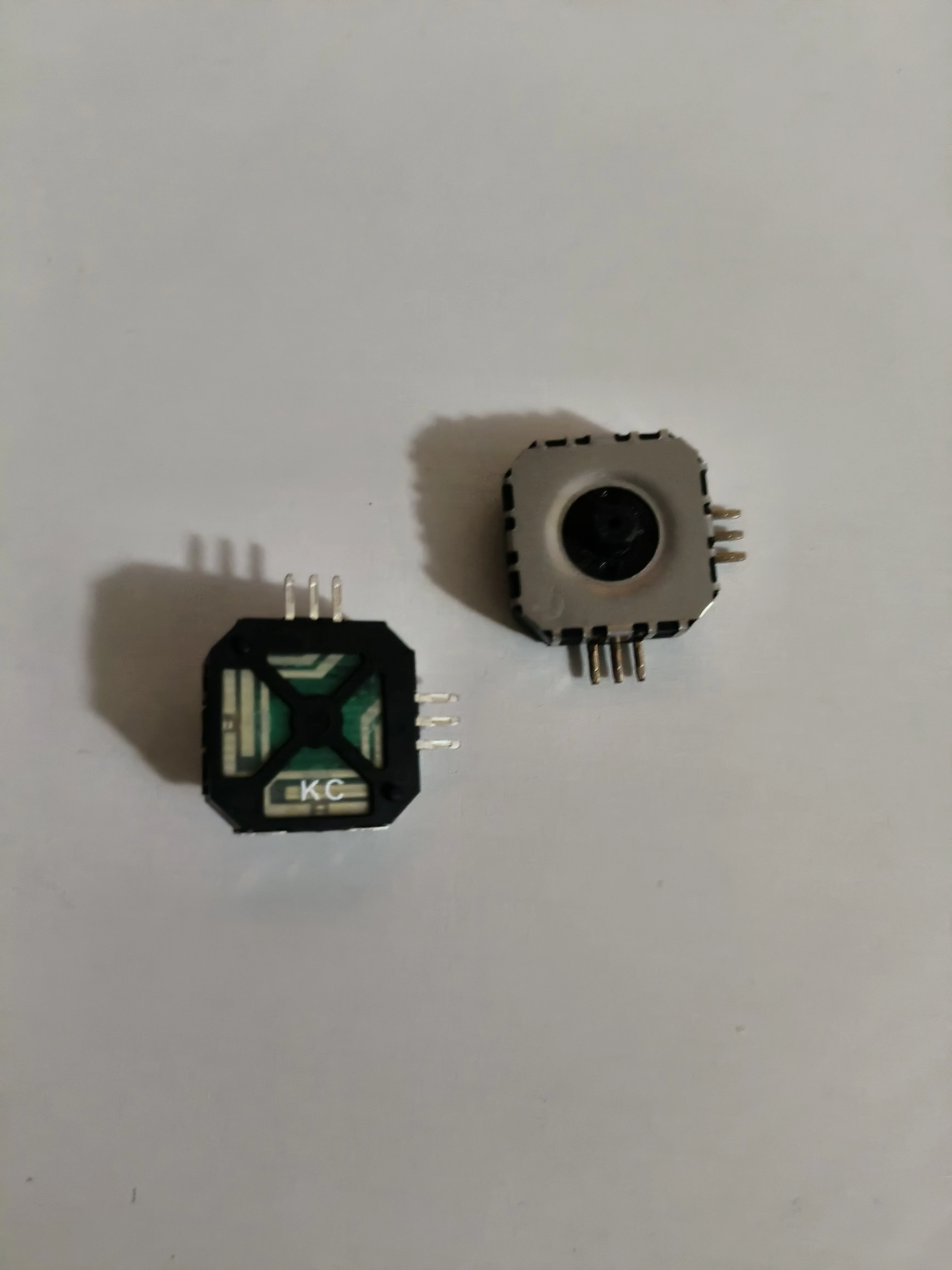 YYT FJ08K-4 PSP Joystick Switch B10K Controller Rotary Positioning Potentiometer 360 Rotatable Four-Direction Joystick Handle