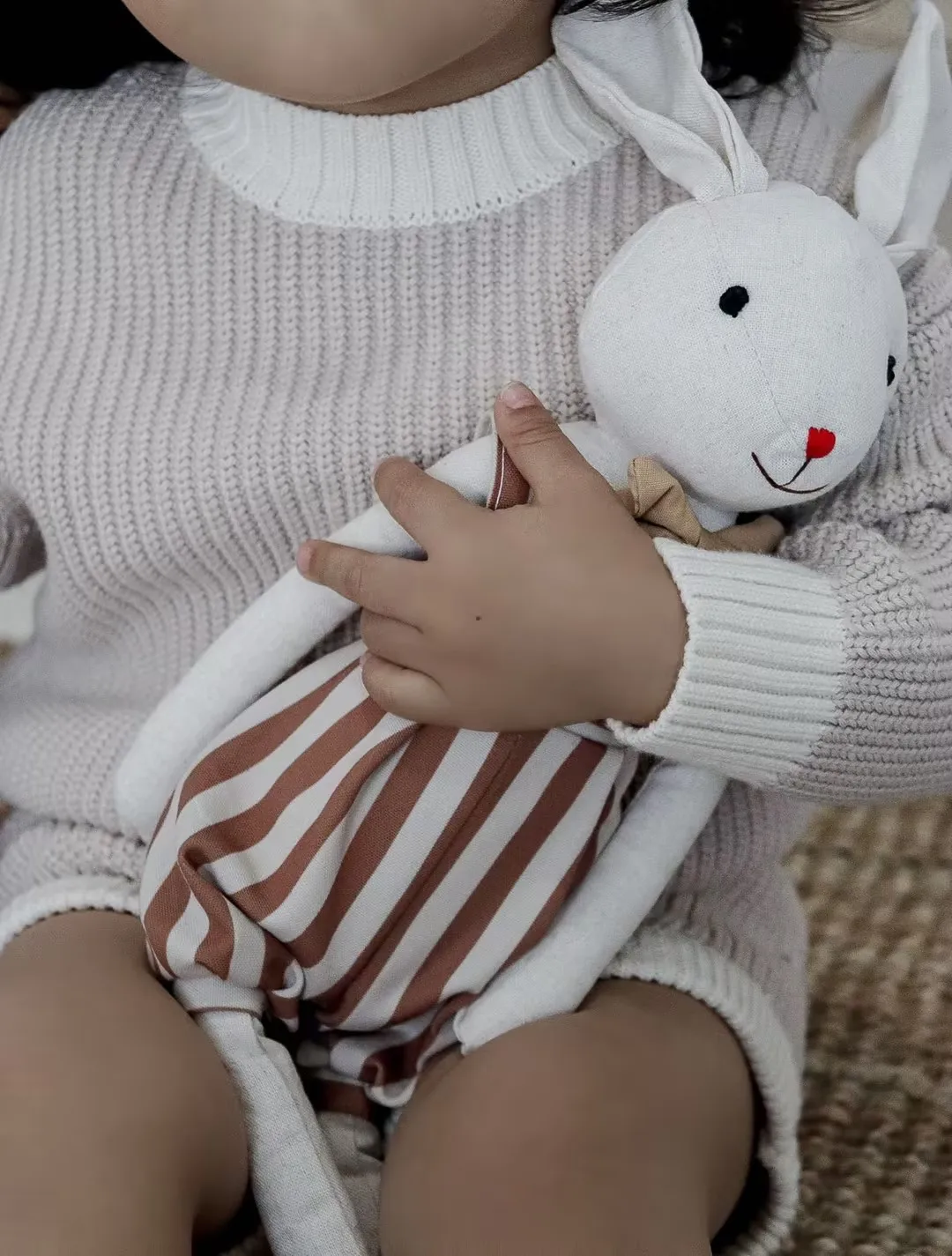 オリジナル小さなウサギの人形生地シミュレーション動物快適人形子供の赤ちゃんのおもちゃ誕生日ギフト