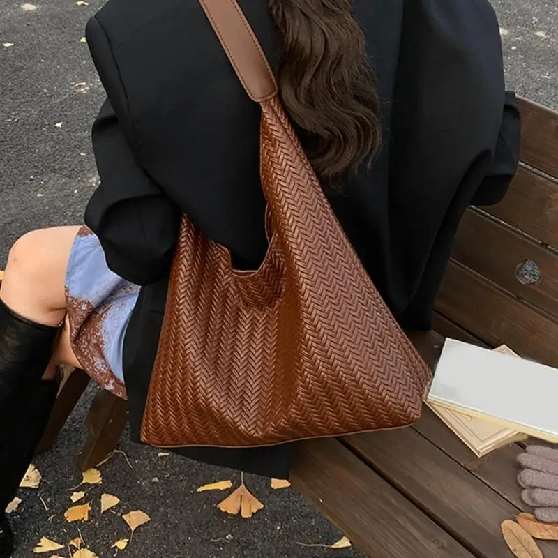 X5XA Stylish Large Capacity Undrearm Handbag Soft PU Texture Lightweight Shoulder Bag Practical Office Essential