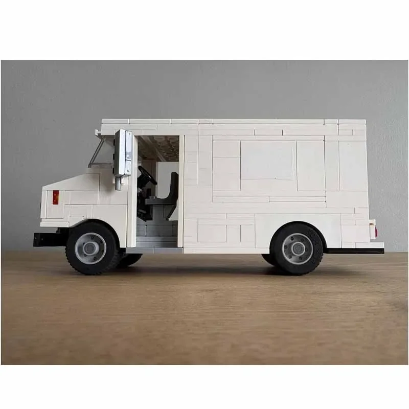 Popular MOC-256047 Classic Cargo Truck Brick Model, 337 Parts, MOC Creative Toy for Boys, Children’s Christmas and Birthday Gift