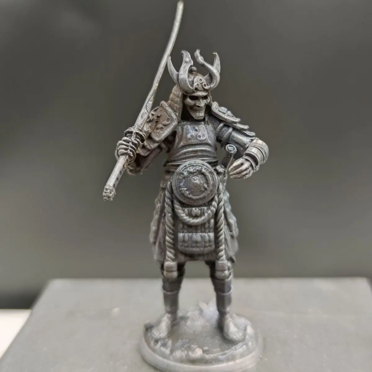 6cm Pure Copper Demon Samurai Skeleton Warrior Figurine, Ancient Armor Model Statue,Collectible Home Desk Decor Gift