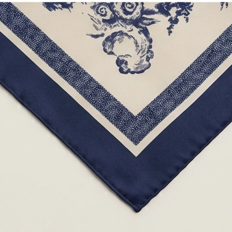 1pcs  Vintage Plant Jungle Printed Square Scarf Women Soft Simulated Silk Versatile Headwear Bag Clothing Decor Accessory