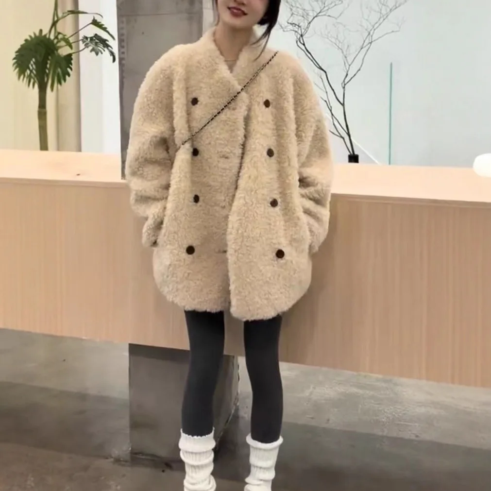 

Корейское пальто с двойными пуговицами, женское, свободного кроя, средней длины, утепленное, с меховой и кожаной отделкой, осенне-зимняя новинка