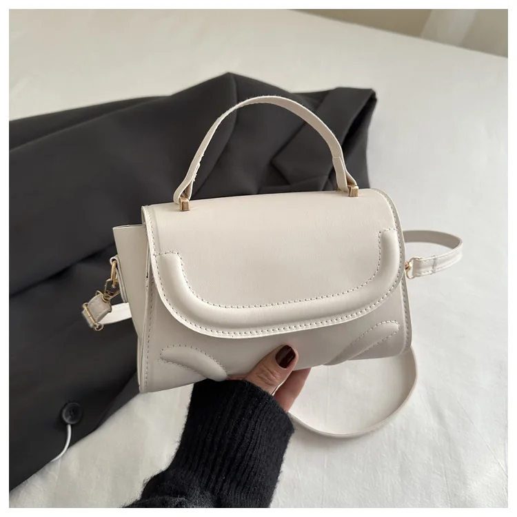 

​ ​ Лето 2025 года, однотонная сумка через плечо, шикарная ретро-кошелек через плечо, минималистичная повседневная квадратная сумка для женщин ​