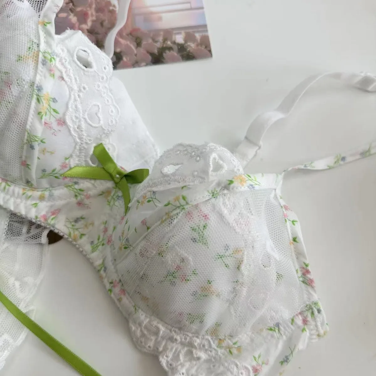 Romantic French floral lingerie soft underwire comfortable French sweet bra set