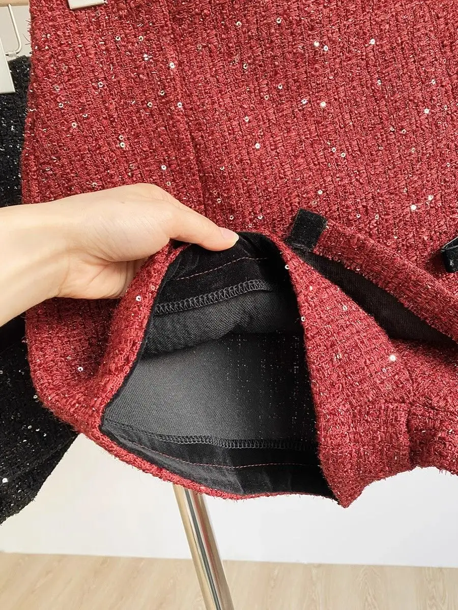 شورت تويد شتوي على الطراز الفرنسي لعام 2024 للنساء تصميم ترتر متألق مع تفاصيل فيونكة عالية الخصر أنيقة واسعة الساق قيعان جديدة