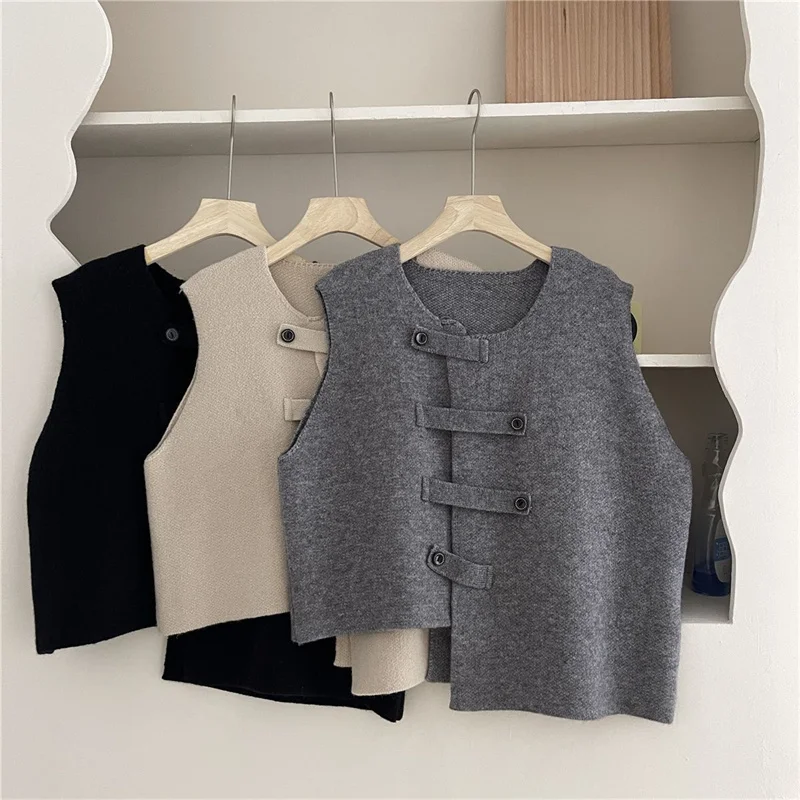 Preppy Style Sweater Vest Women V Neck Solid Autumn Fashionable Chic Button Design Female Leisure Knitwear Soft Sweetwear Korean