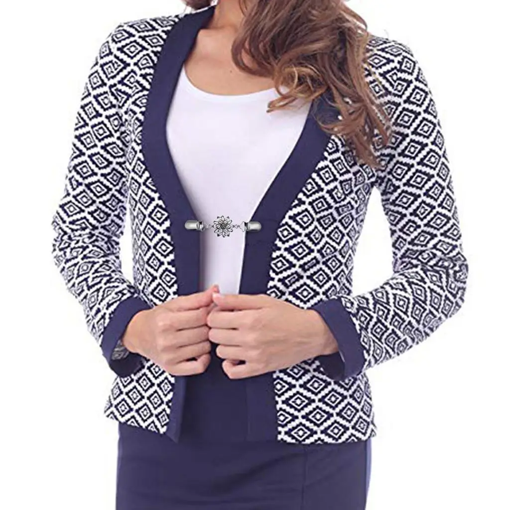 Rhinestone Cardigan Clip Flower Pattern Sweater Clasp Blouse Shirt Pin Brooches for Women Wedding Decoration