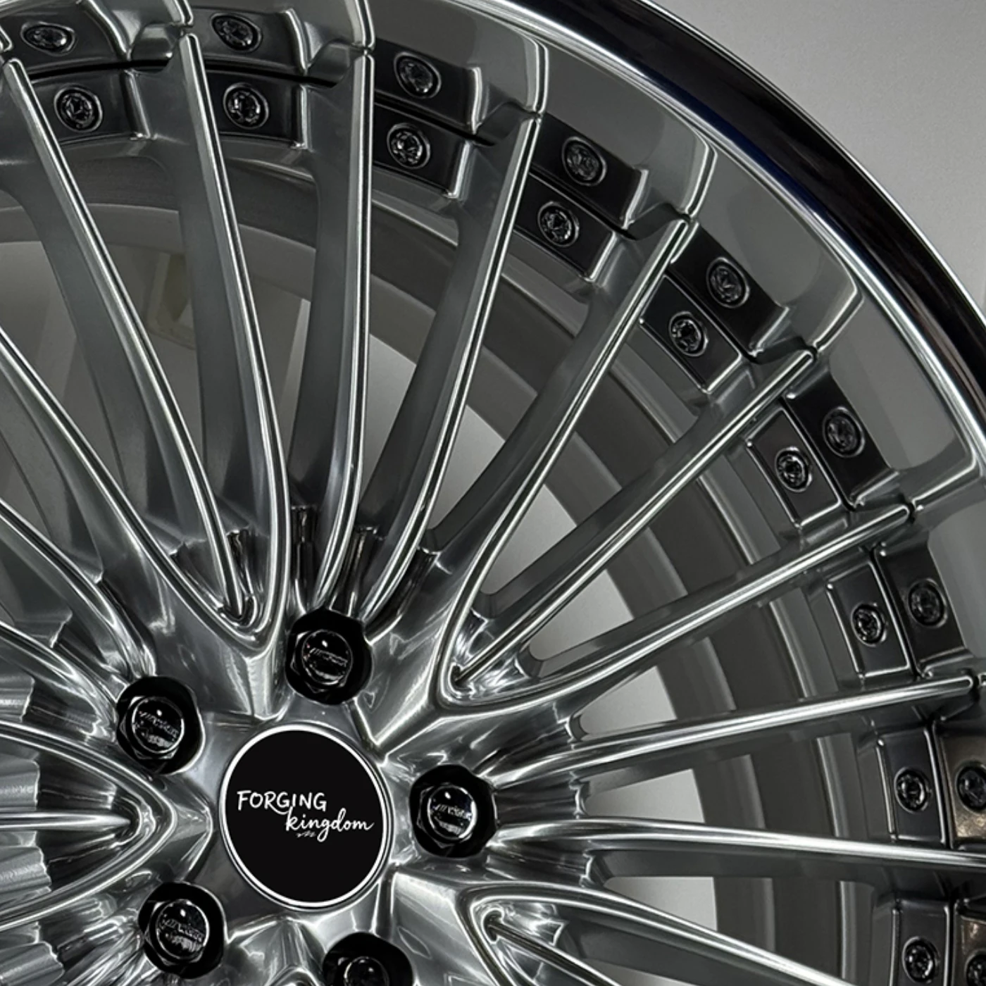 High-End New Two-Piece Forged Alloy Car Wheels 18-23 Inches 40mm ET Multi Spoke Design 5x108/114.3/120/112 PCD