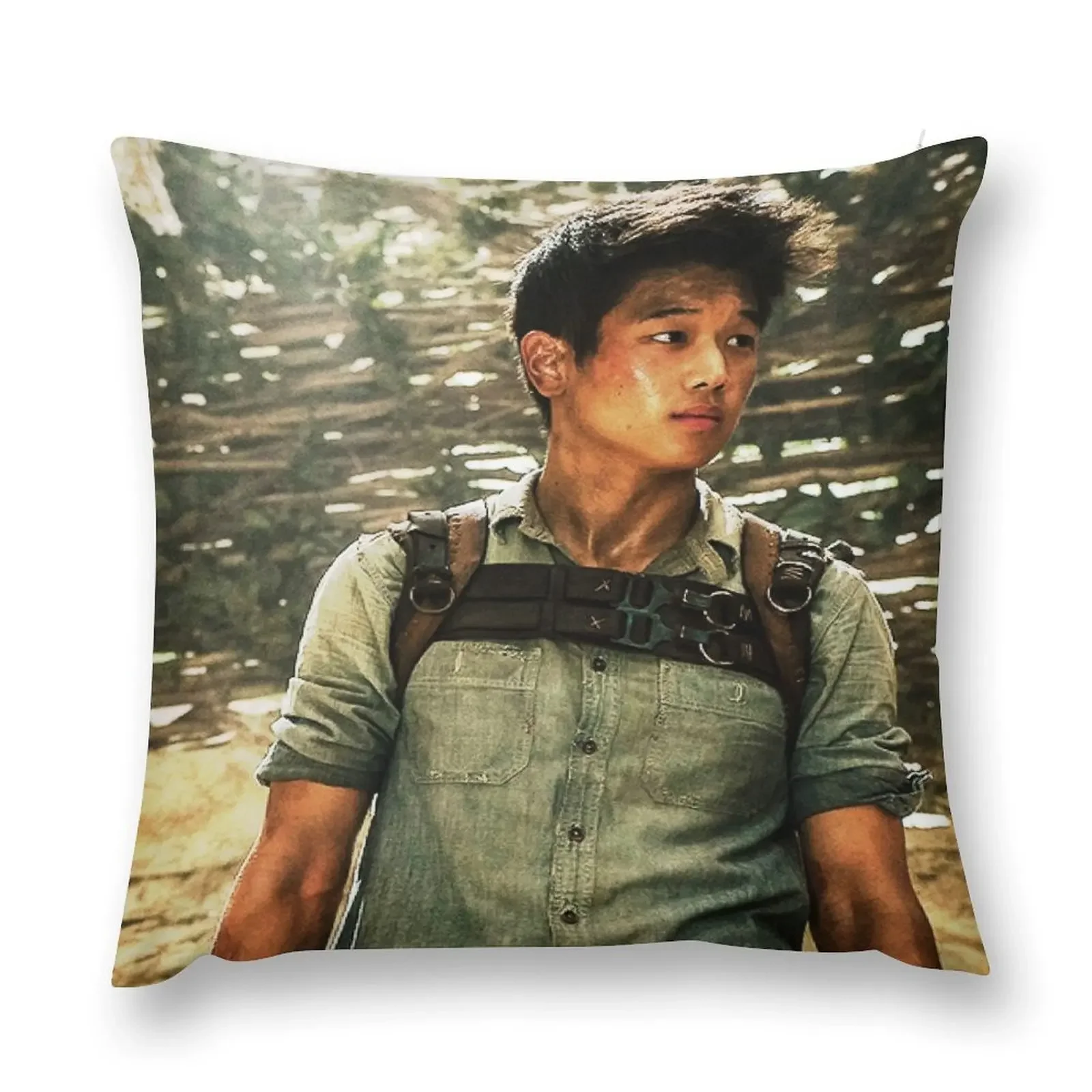 

The Maze Runner - Minho Throw Pillow Bed pillowcases christmas pillow case pillow