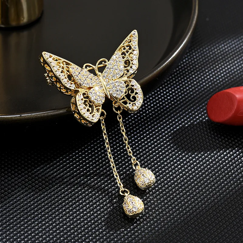 Chinese Style Luxury Hollow Out Zircon Butterfly Brooch Tassel Pendants Lucky Auspicious Elegant Fashion Jewelry For Women Gift