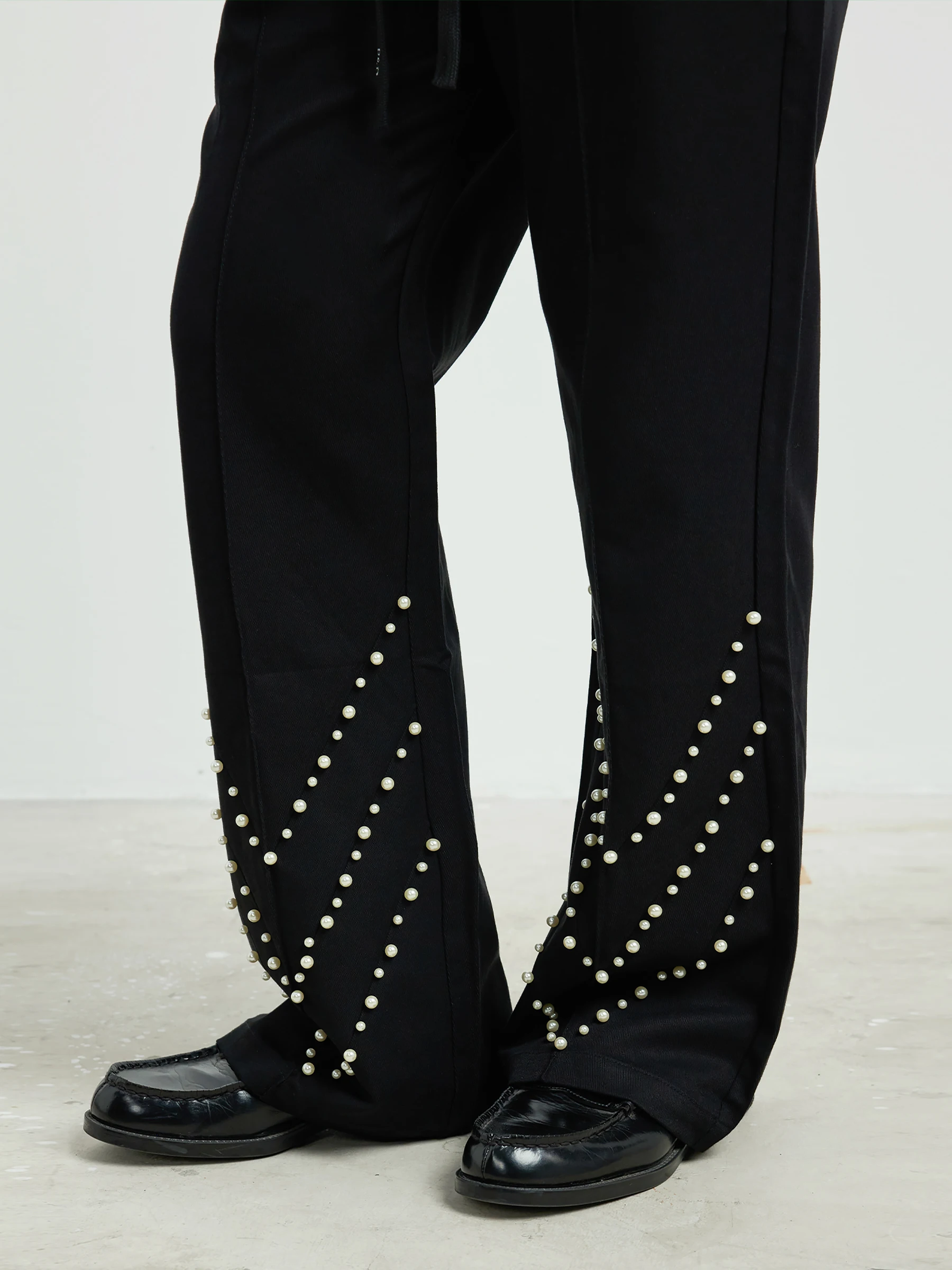 Men Women 2025 Autumn Winter New Fashion Pants Retro Handmade Beaded Design Loose Trousers Fashion Versatile Micro Flared Pants