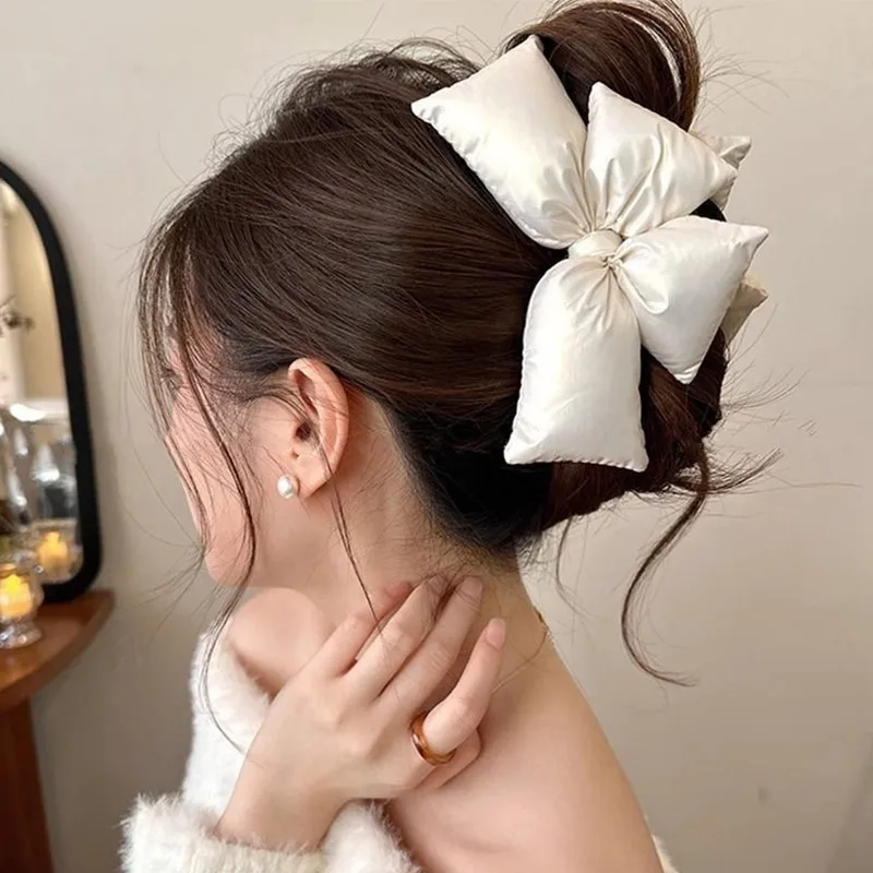 White Large Bows Banana Hair Clip 3D Cotton Filled Bow Claw Clip Aesthetic Bow Knot Hairpins For Women, Fashion Hair Accessories