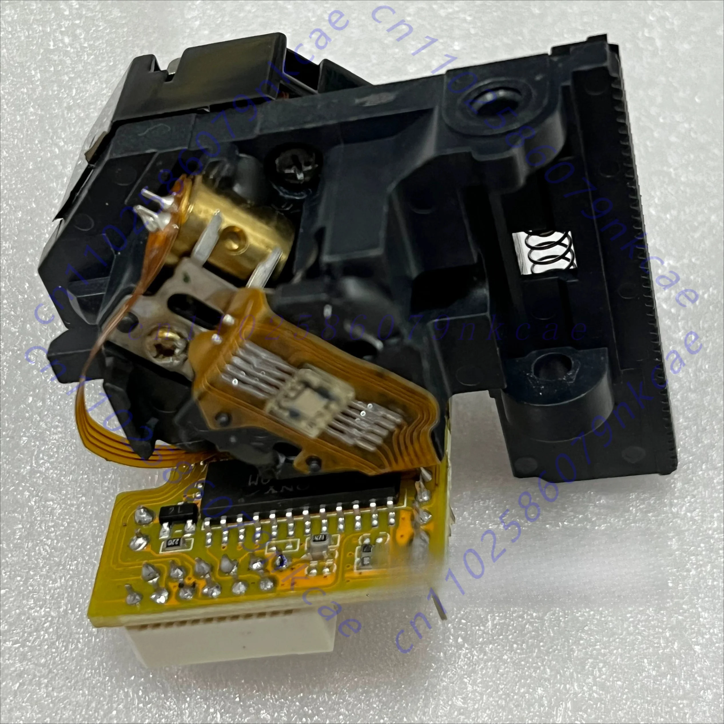 100% Brand New KSS‑240A Laser Pickup Lens For CD Player