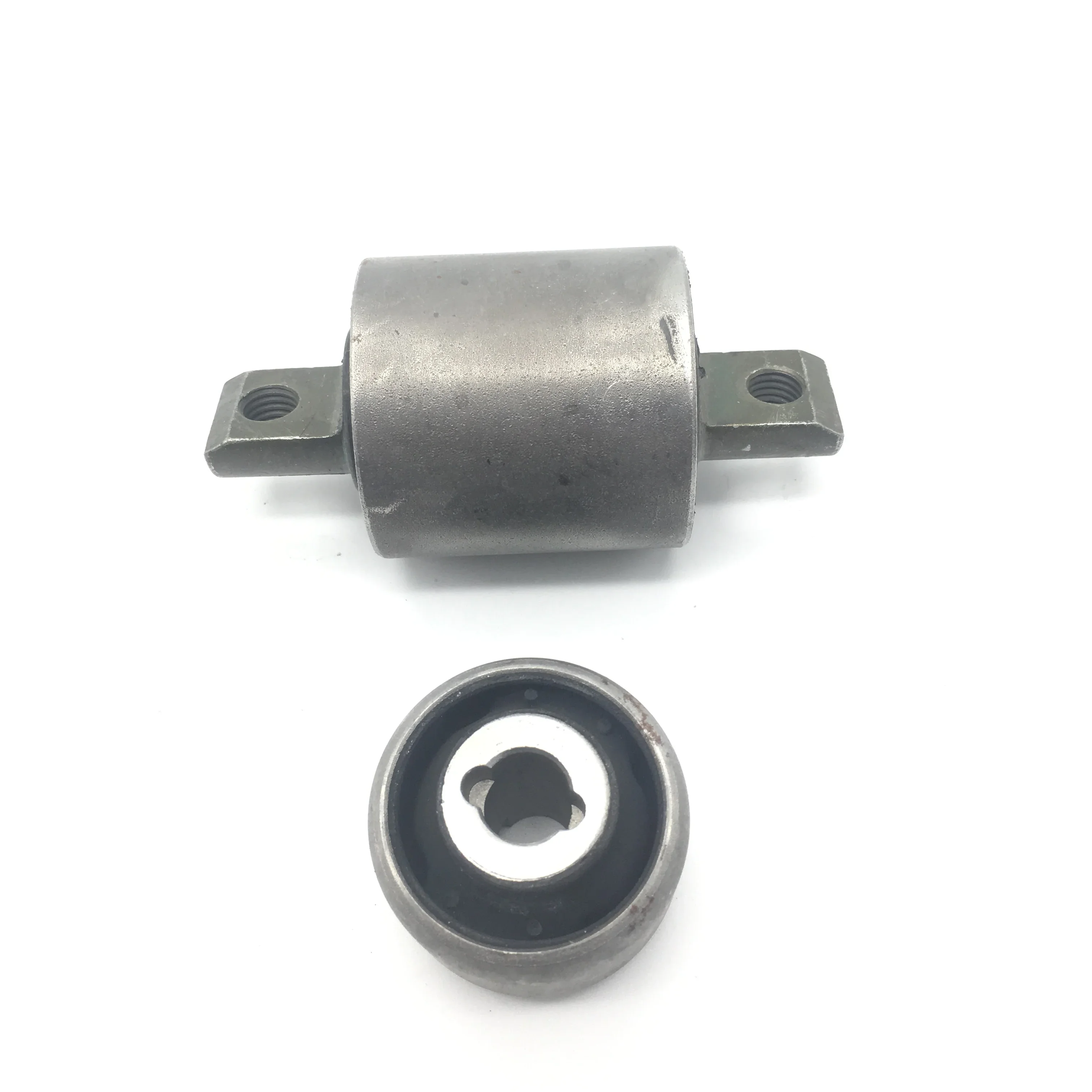 Front Lower Control Arm Bushings, 2-Piece Set, Compatible with Volvo XC90 2003-2011 31304040 30639368