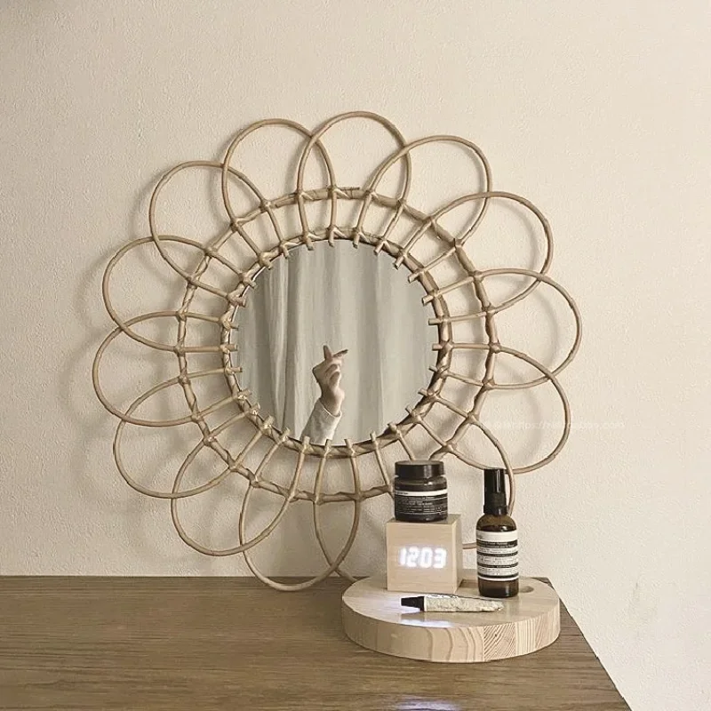 Nordic Design Wall Mirror Irregular Rustic Girls Aesthetic Wall Mirror Living Room Bathroom Espejo Home Decoration Accessories