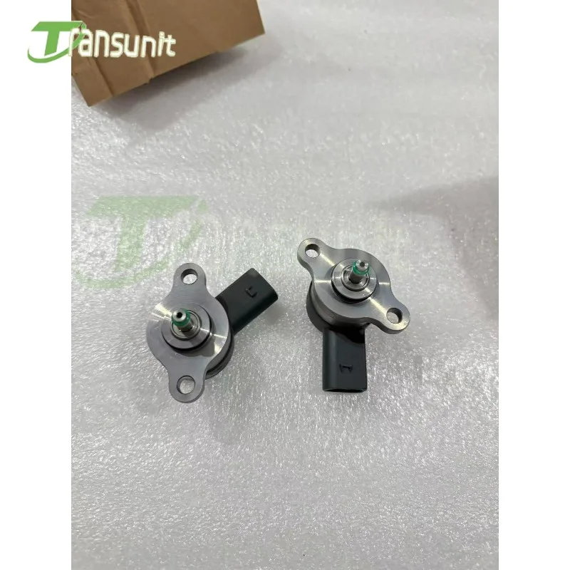 0281002241 A6110780149  New Fuel Pressure Regulator Valve Suit for Mercedes Dodge 2001-2003  6110780149
