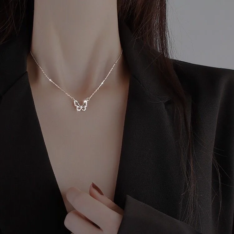 Hollow Butterfly Zircon Pendant Necklace for Women Delicate Clavicle Chain Minimalist Link Chain Choker Jewelry Girl Gift