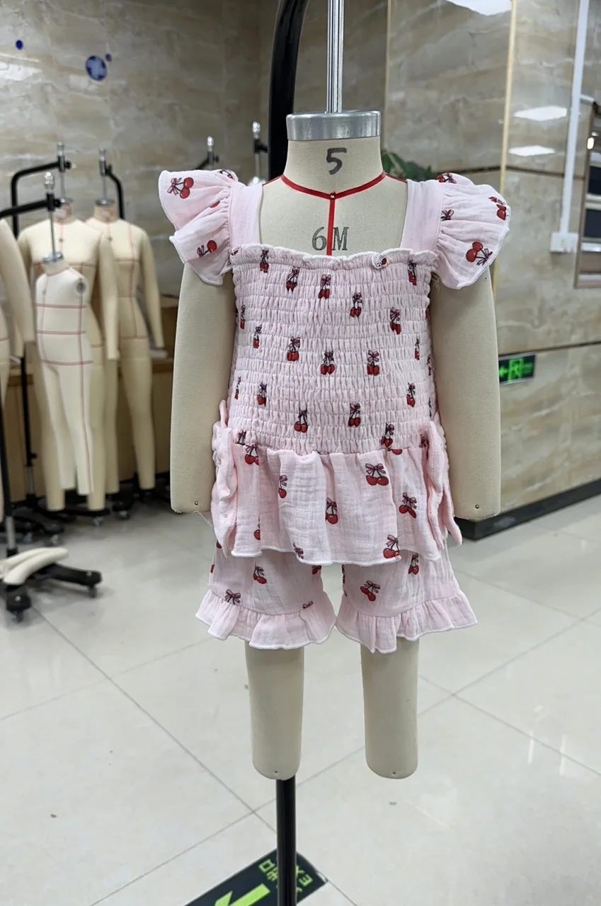 

Baby Clothing Girl Summer 2Pcs Outfits Ruffle Fruit Print Smocked Tops + Shorts Set Newborn Clothes