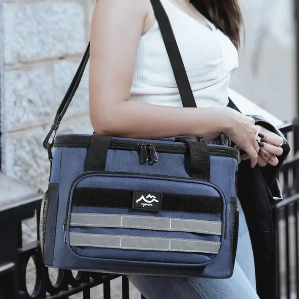 

Large-capacity Outdoor Picnic Bag Handheld&Crossbody Multi-layers Travel Thermal Bag Reusable Two-way Zipper