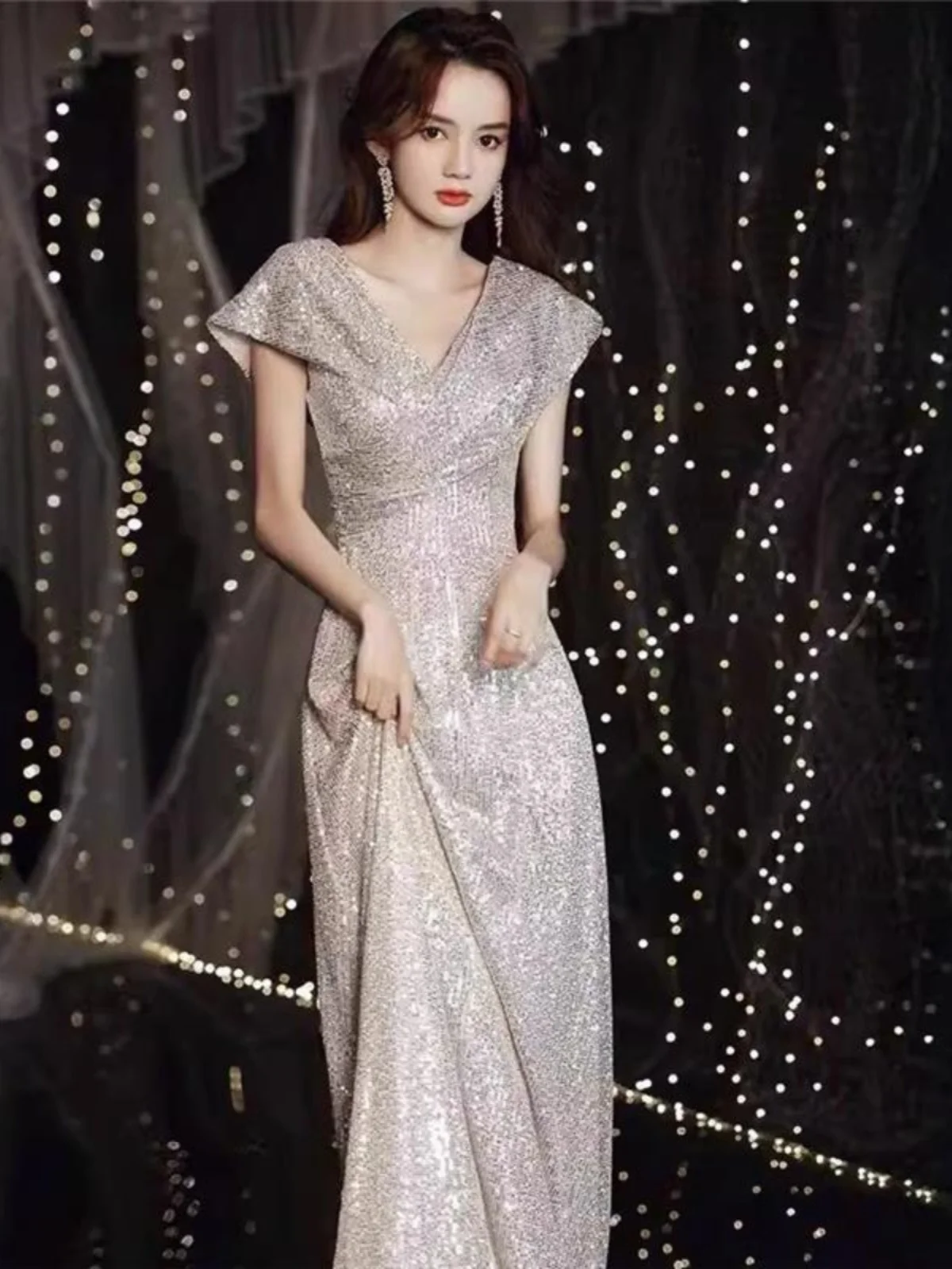 

New V-Ne Sequin Dr Host Evening Gown Luxury Sensation Performance Small ence Floor-Length Polyester Fiber