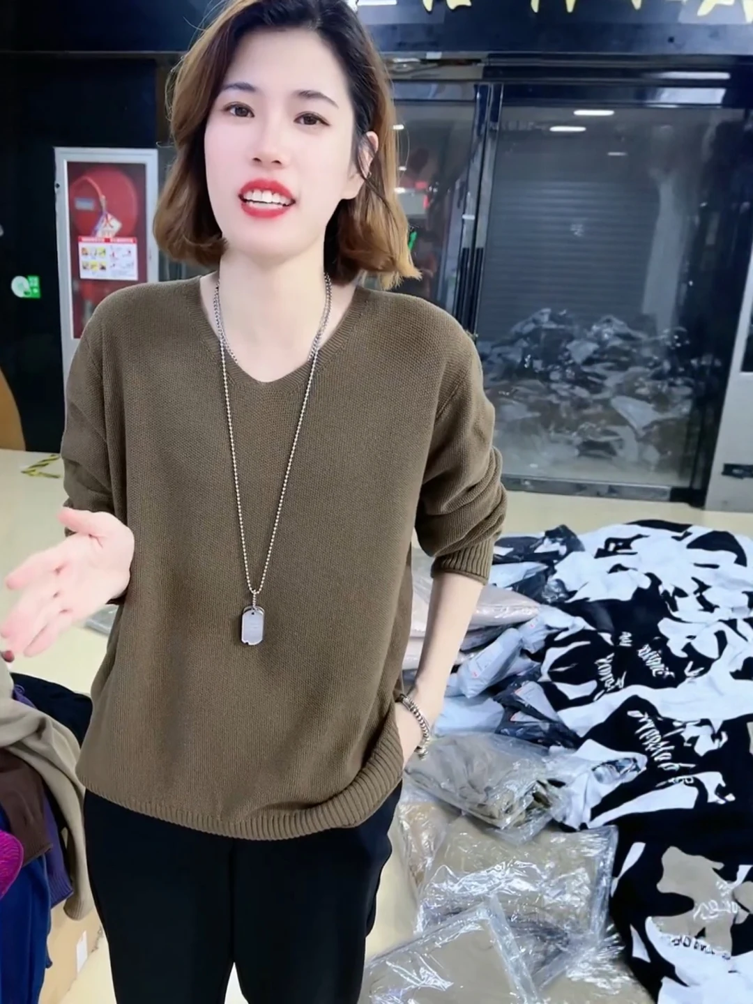 

Loose Fit V-Ne Color Long Sve Knitwear Lazy Sle Base Layer Sweater plus Size Vintage Anti-Aging Women's Faion