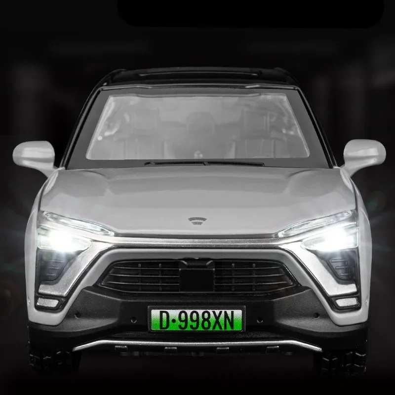 NIO-ES8 نموذج سيارة الطاقة الجديدة من سبيكة ، القطع المعدنية ، المركبات الكهربائية ، محاكاة عالية ، الصوت والضوء ، هدية لعبة ، 1:32