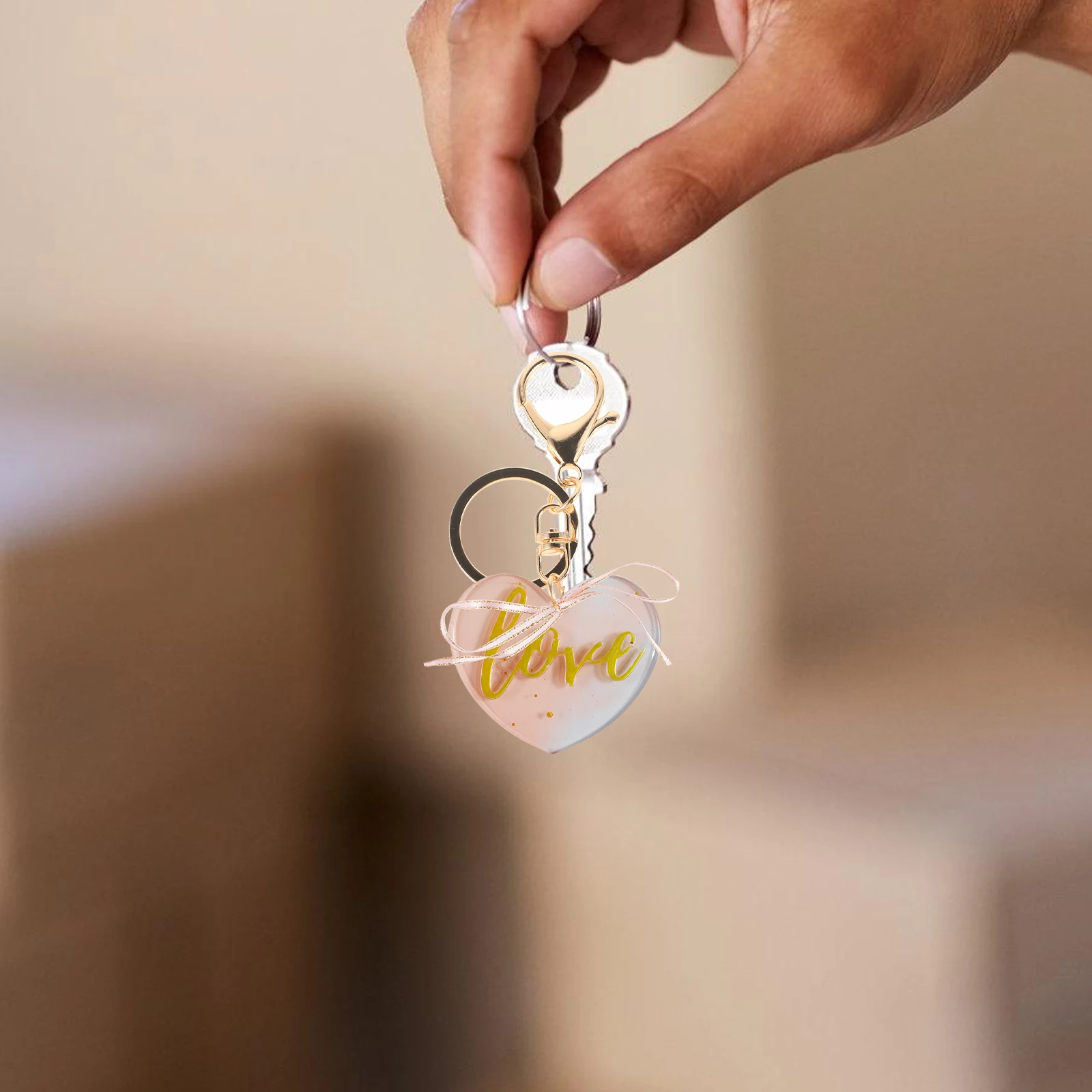 

Mold Signboard Pendant Keychain Silicone Cute Heart Casting Molds with Hole Round Miss