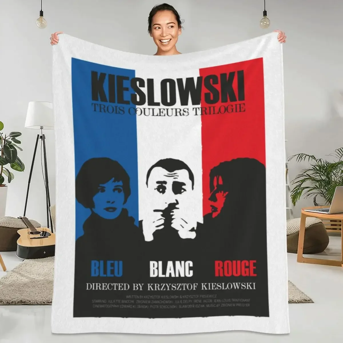 

Warm Trois Couleurs Throws Flannel Bedspread for Sofa Bed or Chair Home Textile Inspired by Juliette Binoche in Krzysztof Kies