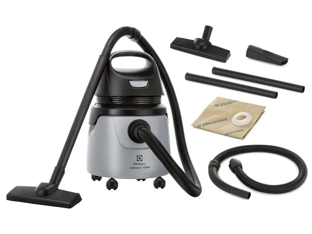 Electrolux 1400W - 220V Vacuum Cleaner and Water