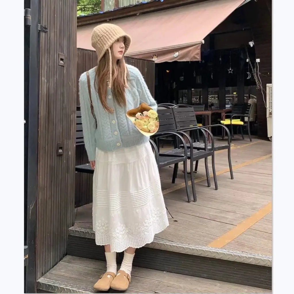 

Spring Heavy Industry French White Lace Dress A-Line Cotton Pleated Design Skirt for Women