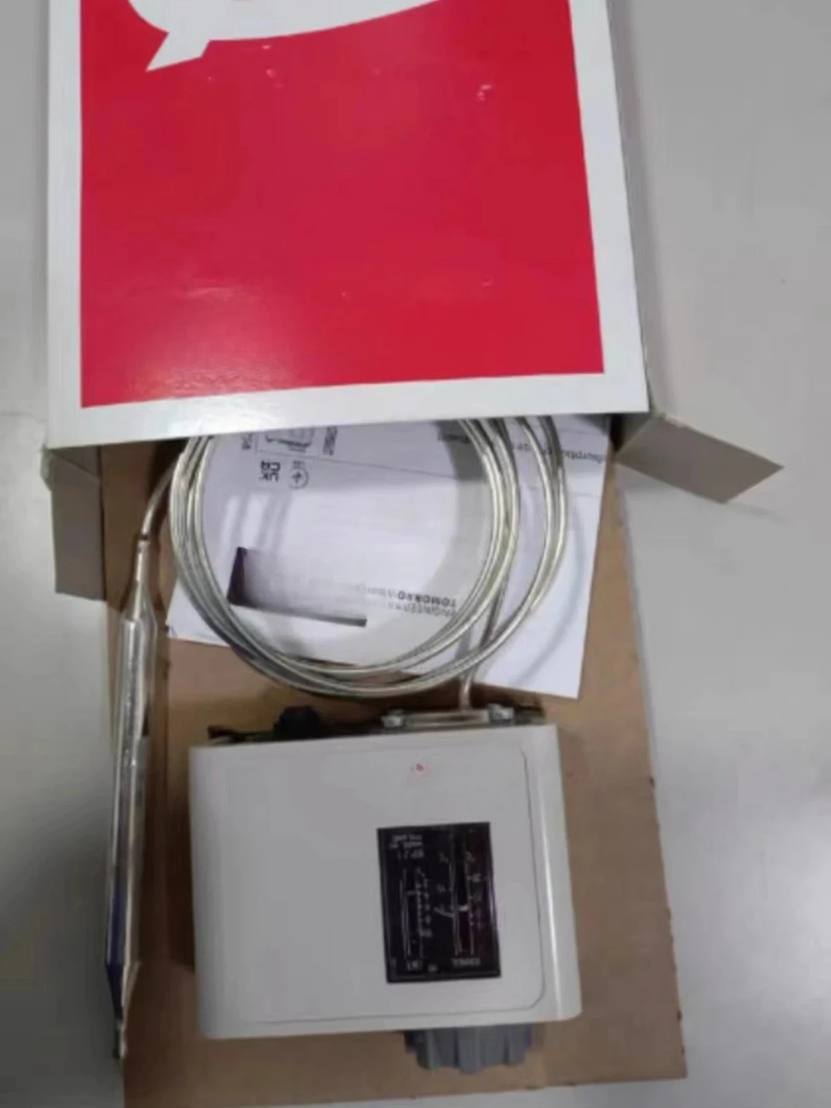 

Переключатель температуры КП71 060L1113 060L111366