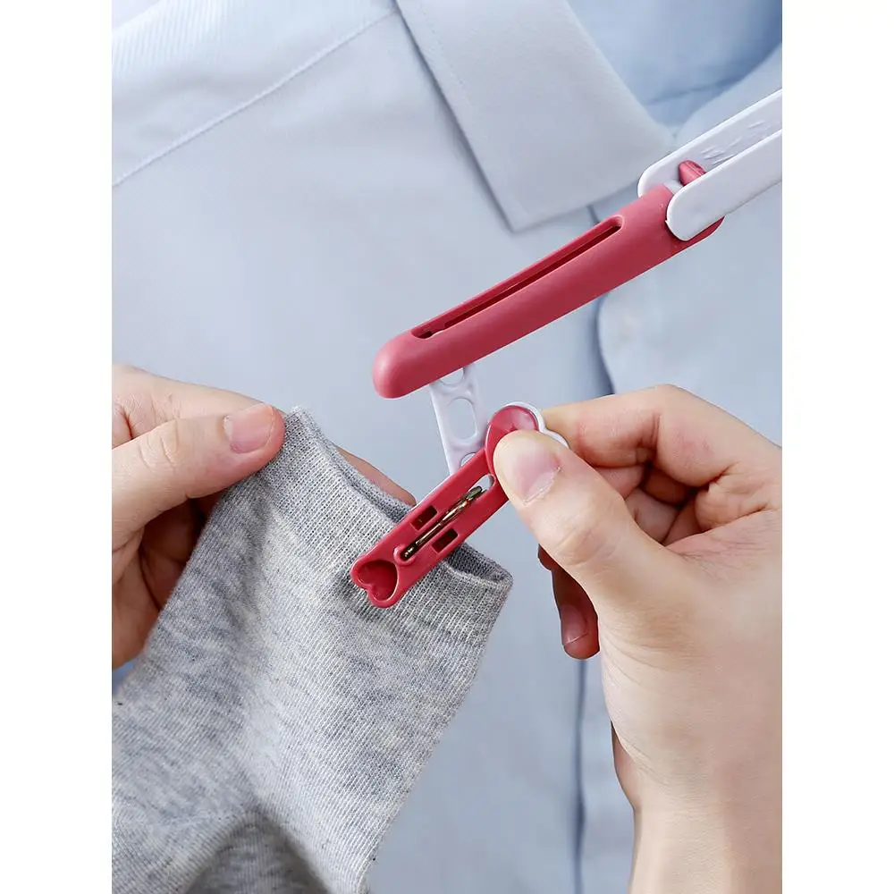 Portable Travel Clothes Hanger Multi-Functional Business Trip Essential Foldable Clothes Drying Rack for Small Hotels