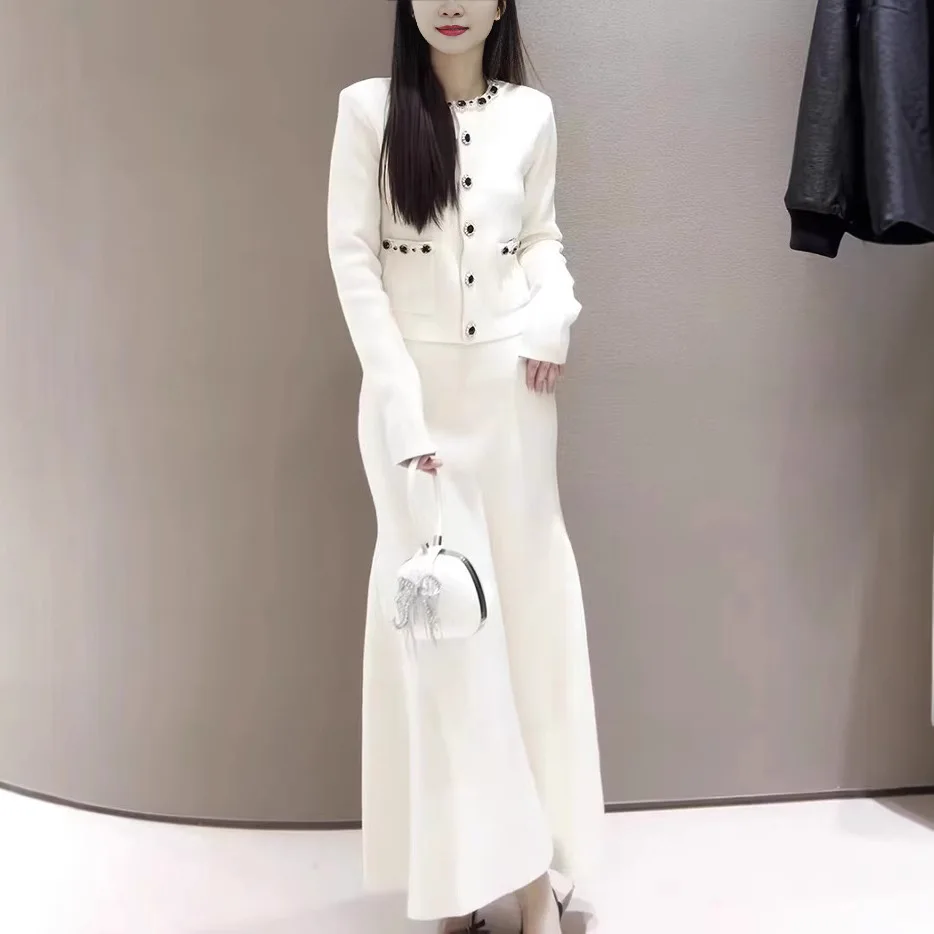 

Women's knitted elegant two-piece suit with long sleeves, button-studded diamond cardigan or midi skirt