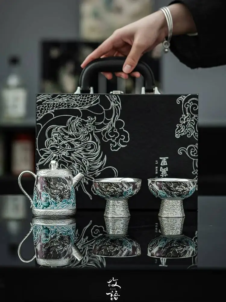 

Hometown 999 Ceramic Gilded Silver Kung Fu One Pot Two Cups High-End Gift Tea Cup Teapot Set Chinese Style