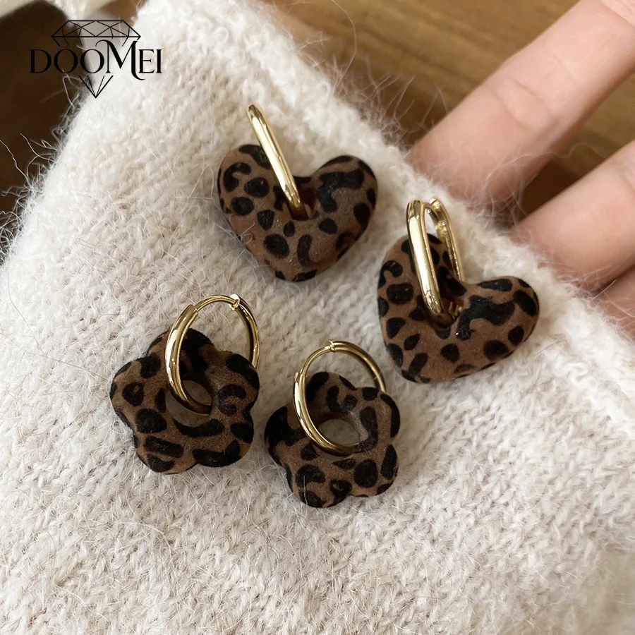 DOO MEI Maillard Flower Heart Dangle Earrings Leopard Print Flocked Drop Earrings Women's Autumn and Winter Fashion Jewelry